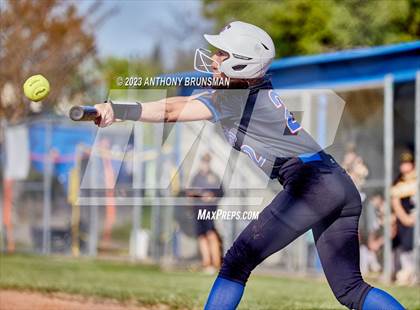 Thumbnail 2 in Del Oro @ Folsom photogallery.