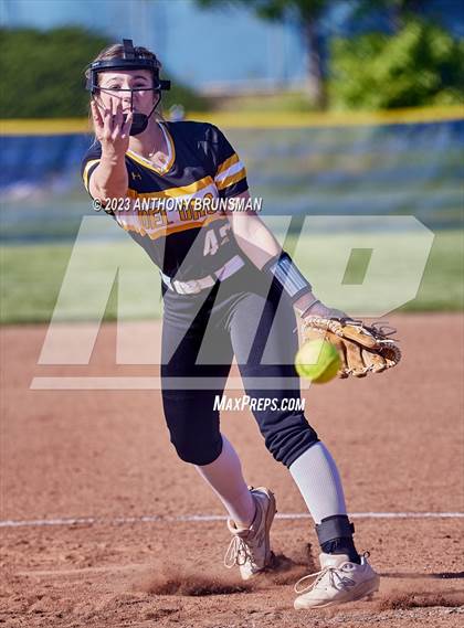 Thumbnail 2 in Del Oro @ Folsom photogallery.