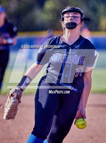 Thumbnail 1 in Del Oro @ Folsom photogallery.