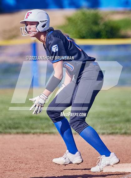 Thumbnail 1 in Del Oro @ Folsom photogallery.