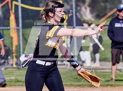 Thumbnail 1 in Del Oro @ Folsom photogallery.