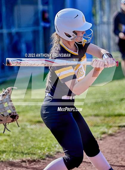Thumbnail 1 in Del Oro @ Folsom photogallery.