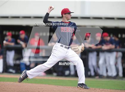 Thumbnail 1 in Dutchtown vs. West Monroe photogallery.
