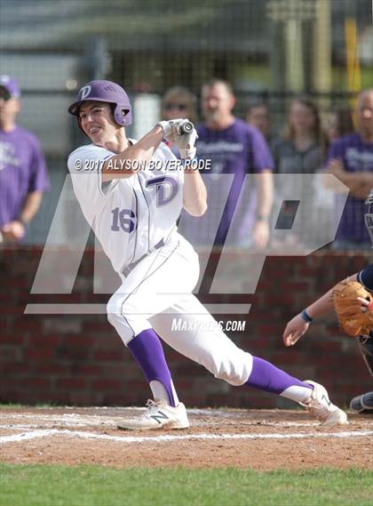 Thumbnail 3 in Dutchtown vs. West Monroe photogallery.