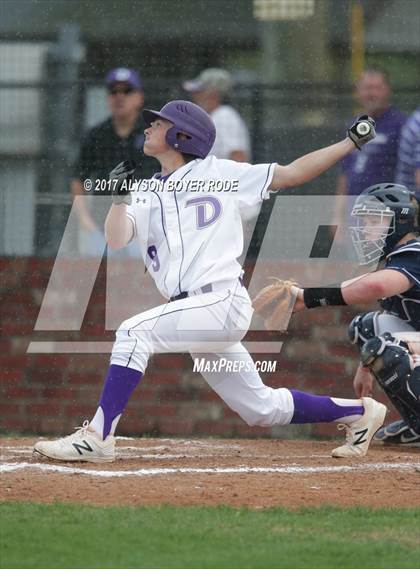 Thumbnail 1 in Dutchtown vs. West Monroe photogallery.