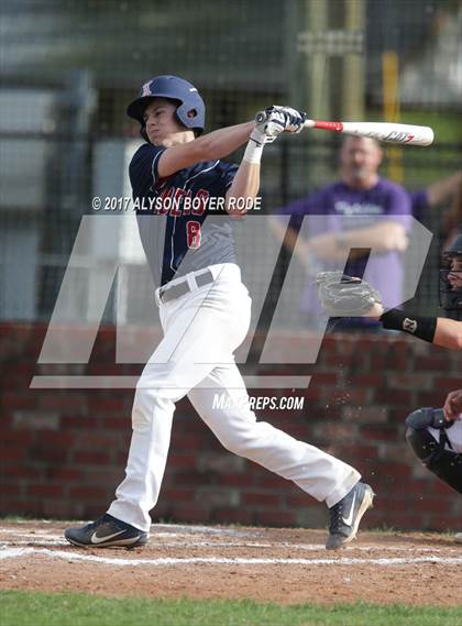 Thumbnail 2 in Dutchtown vs. West Monroe photogallery.