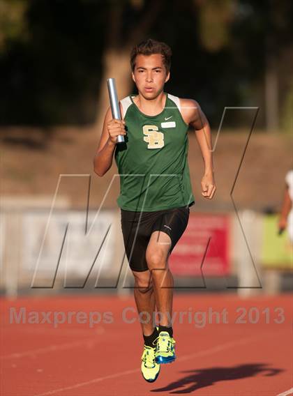 Thumbnail 1 in Don Green Invitational 4x400 Meter Relay photogallery.