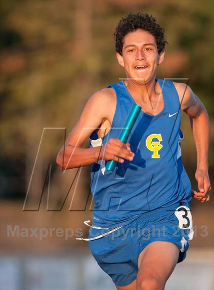 Thumbnail 1 in Don Green Invitational 4x400 Meter Relay photogallery.