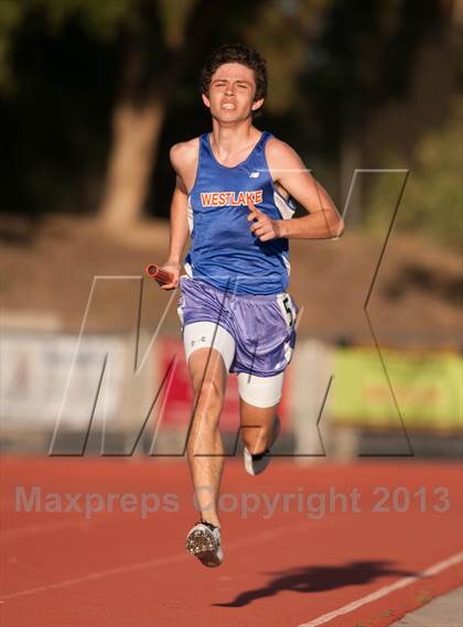 Thumbnail 1 in Don Green Invitational 4x400 Meter Relay photogallery.