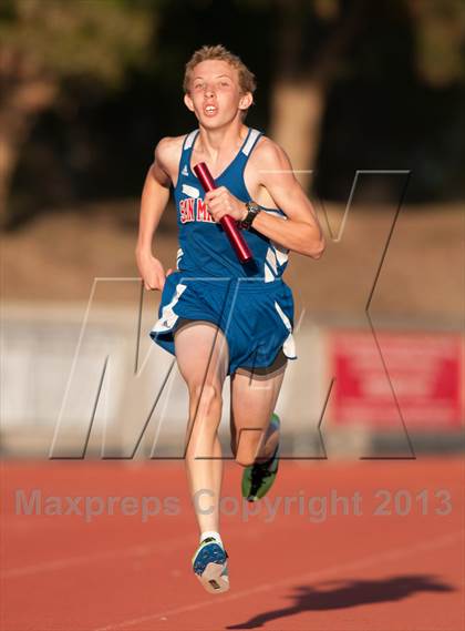 Thumbnail 3 in Don Green Invitational 4x400 Meter Relay photogallery.