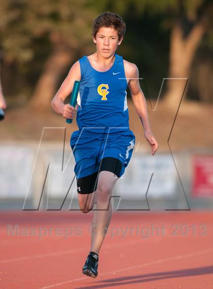 Thumbnail 3 in Don Green Invitational 4x400 Meter Relay photogallery.