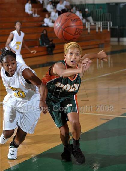 Thumbnail 2 in Poly vs. Narbonne (Ladycat Classic) photogallery.