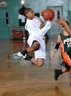 Poly vs. Narbonne (Ladycat Classic)
