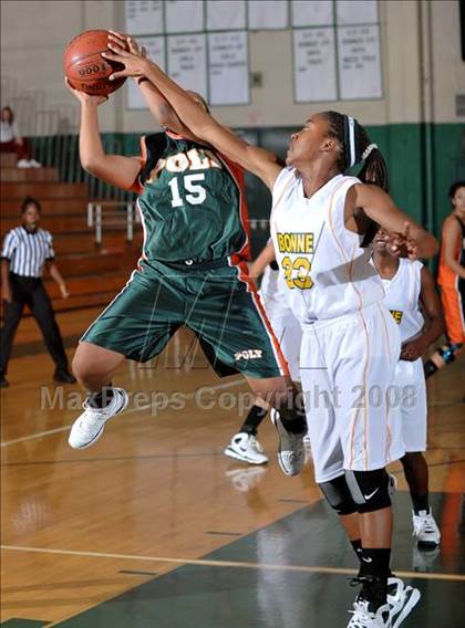 Thumbnail 1 in Poly vs. Narbonne (Ladycat Classic) photogallery.