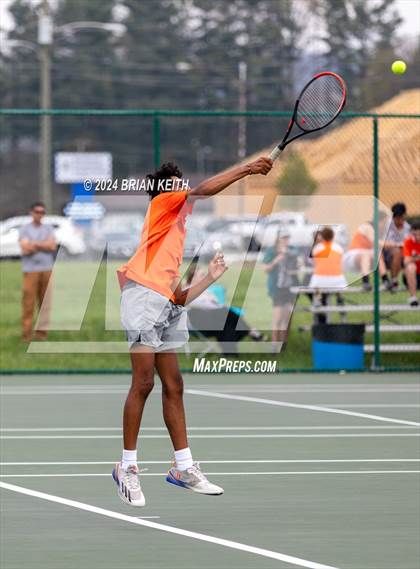 Thumbnail 2 in Elizabethton vs Tennessee photogallery.