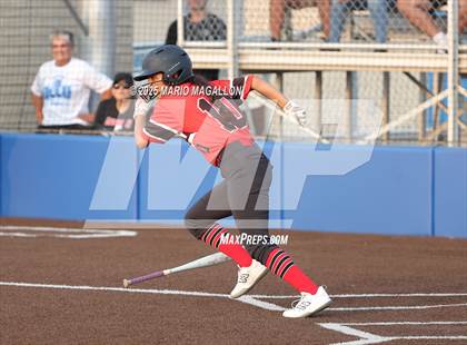 Thumbnail 3 in Palmview vs. Mission photogallery.