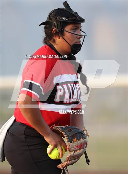 Thumbnail 3 in Palmview vs. Mission photogallery.