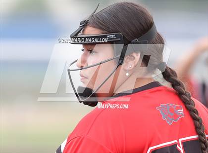 Thumbnail 3 in Palmview vs. Mission photogallery.