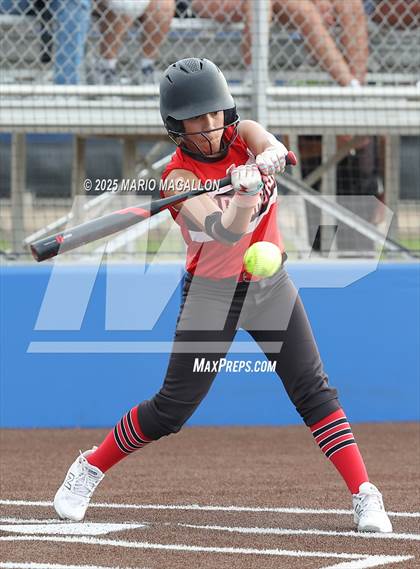 Thumbnail 1 in Palmview vs. Mission photogallery.