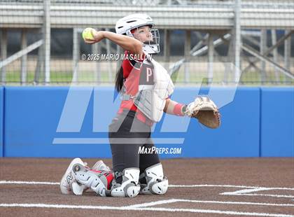 Thumbnail 3 in Palmview vs. Mission photogallery.
