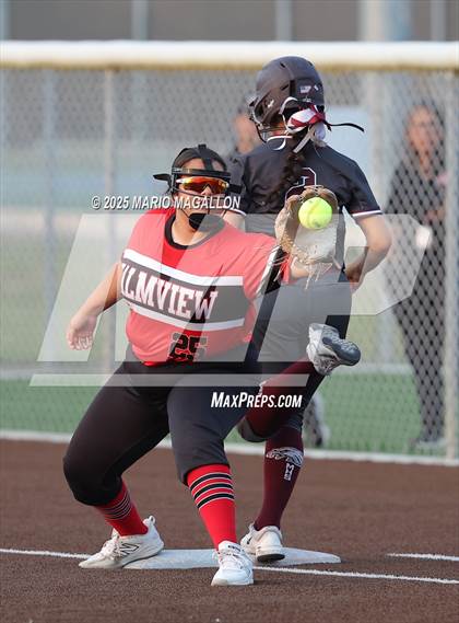 Thumbnail 2 in Palmview vs. Mission photogallery.