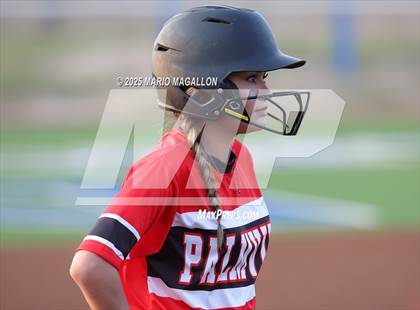 Thumbnail 2 in Palmview vs. Mission photogallery.