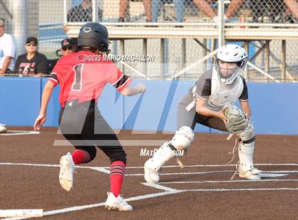 Thumbnail 2 in Palmview vs. Mission photogallery.