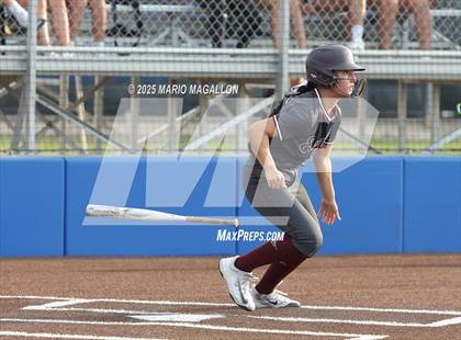 Thumbnail 3 in Palmview vs. Mission photogallery.