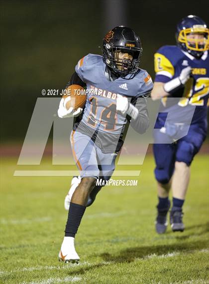 Thumbnail 3 in Marlboro Central @ Highland photogallery.