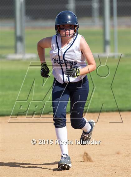 Thumbnail 1 in Duarte vs. Cantwell-Sacred Heart photogallery.