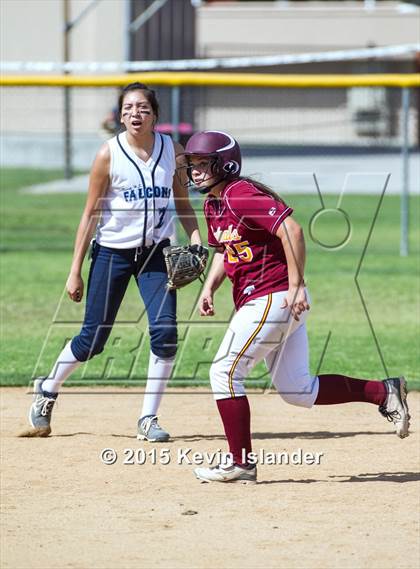 Thumbnail 1 in Duarte vs. Cantwell-Sacred Heart photogallery.