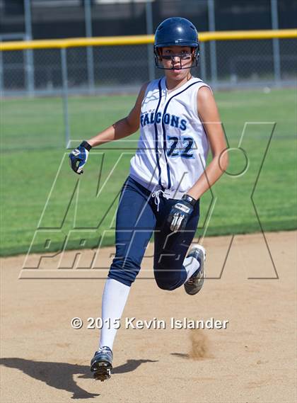 Thumbnail 2 in Duarte vs. Cantwell-Sacred Heart photogallery.