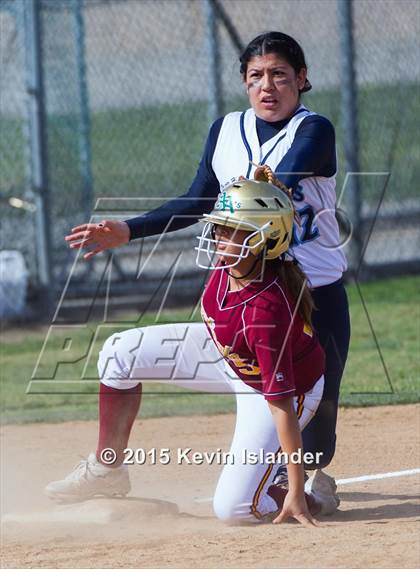 Thumbnail 3 in Duarte vs. Cantwell-Sacred Heart photogallery.
