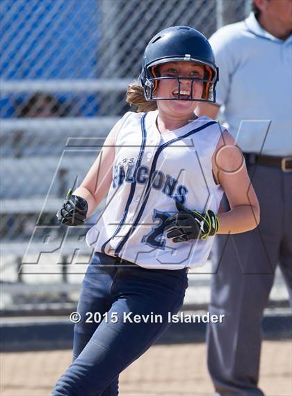 Thumbnail 3 in Duarte vs. Cantwell-Sacred Heart photogallery.