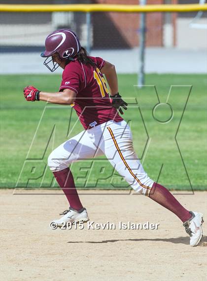 Thumbnail 1 in Duarte vs. Cantwell-Sacred Heart photogallery.