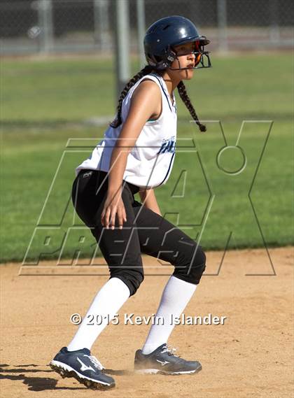 Thumbnail 2 in Duarte vs. Cantwell-Sacred Heart photogallery.