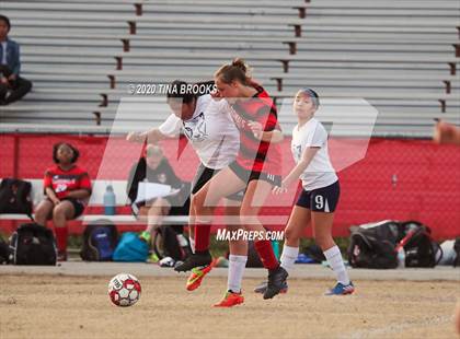 Thumbnail 1 in Jacksonville vs East Duplin photogallery.