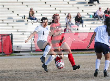 Thumbnail 3 in Jacksonville vs East Duplin photogallery.