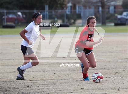 Thumbnail 3 in Jacksonville vs East Duplin photogallery.