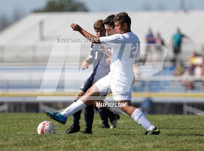 Thumbnail 3 in Attica @ Wheatland-Chili photogallery.