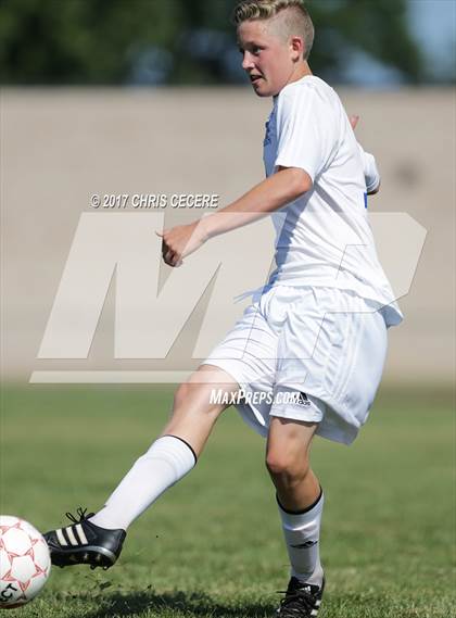 Thumbnail 2 in Attica @ Wheatland-Chili photogallery.