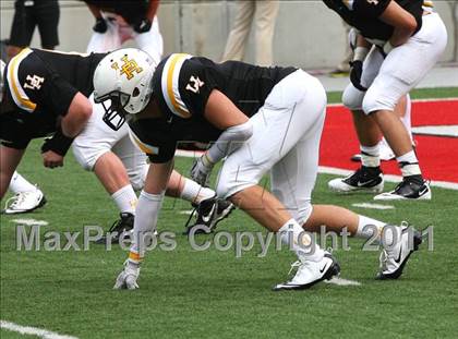 Thumbnail 1 in Upper Arlington vs. Springfield (Kirk Herbstreit National Kickoff Classic) photogallery.