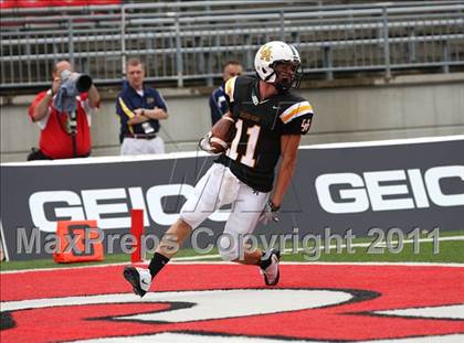 Thumbnail 1 in Upper Arlington vs. Springfield (Kirk Herbstreit National Kickoff Classic) photogallery.