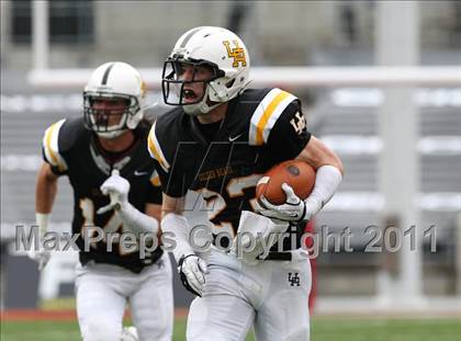 Thumbnail 3 in Upper Arlington vs. Springfield (Kirk Herbstreit National Kickoff Classic) photogallery.