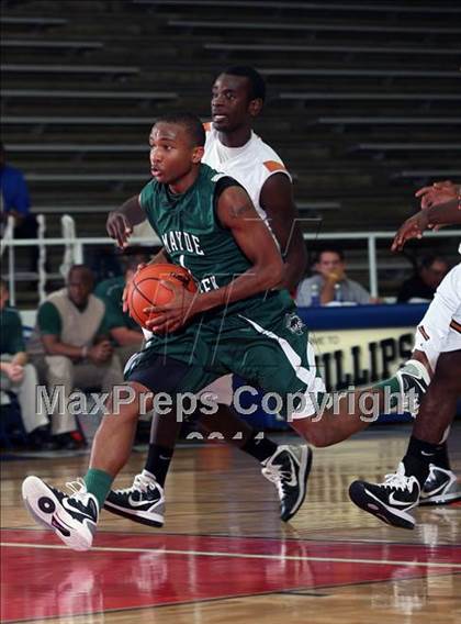 Thumbnail 3 in Dobie vs. Mayde Creek (McDonald's Texas Invitational) photogallery.