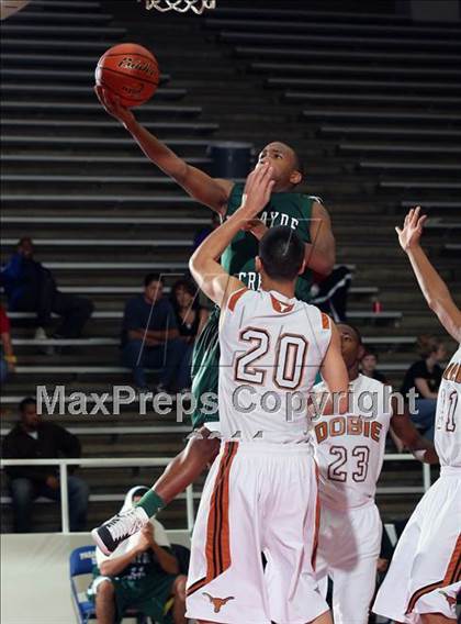 Thumbnail 1 in Dobie vs. Mayde Creek (McDonald's Texas Invitational) photogallery.