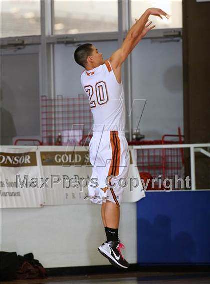 Thumbnail 1 in Dobie vs. Mayde Creek (McDonald's Texas Invitational) photogallery.