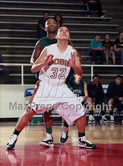 Thumbnail 1 in Dobie vs. Mayde Creek (McDonald's Texas Invitational) photogallery.