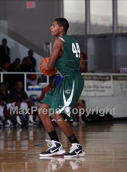 Thumbnail 3 in Dobie vs. Mayde Creek (McDonald's Texas Invitational) photogallery.