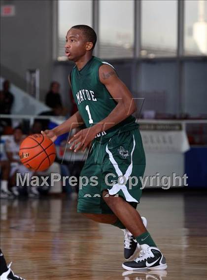 Thumbnail 2 in Dobie vs. Mayde Creek (McDonald's Texas Invitational) photogallery.